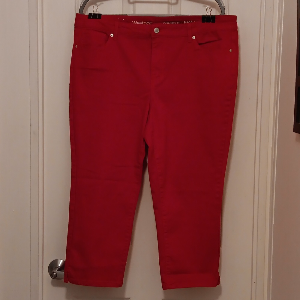 Womens Red Denim Capris